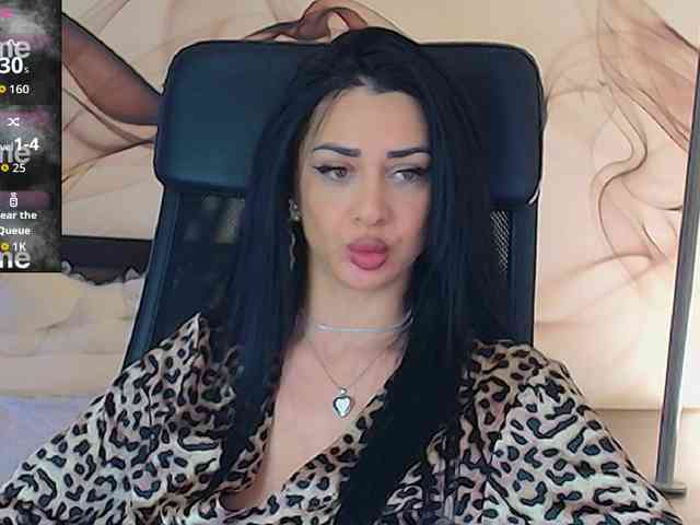 NaomiScarlett webcam