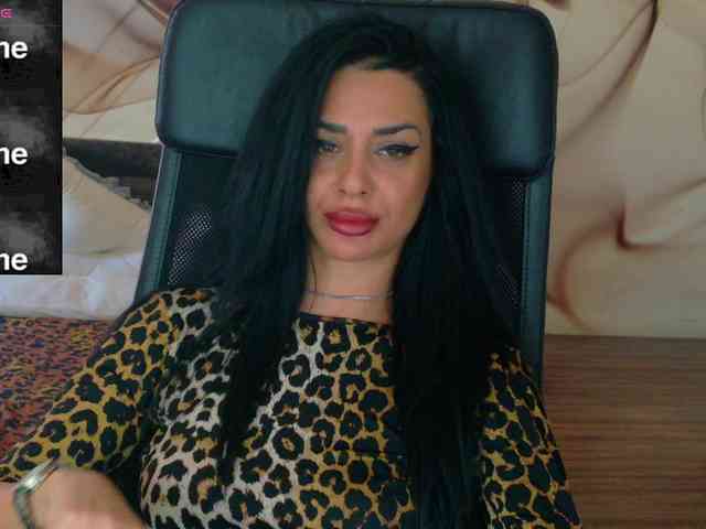 NaomiScarlett webcam