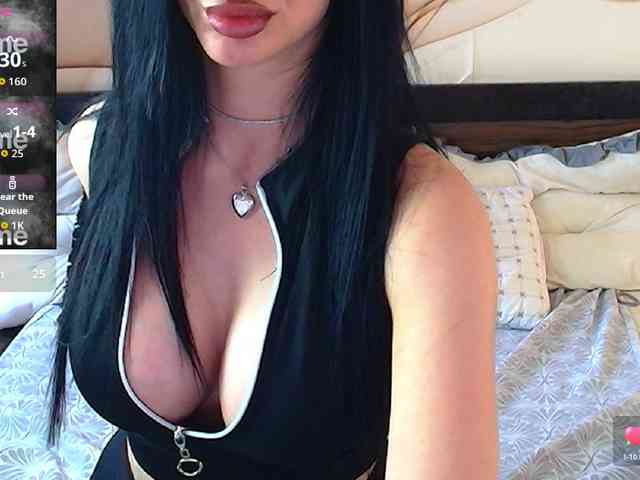 NaomiScarlett webcam