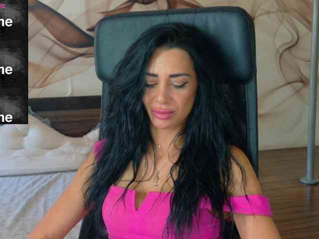 NaomiScarlett webcam