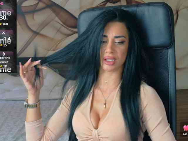 NaomiScarlett webcam