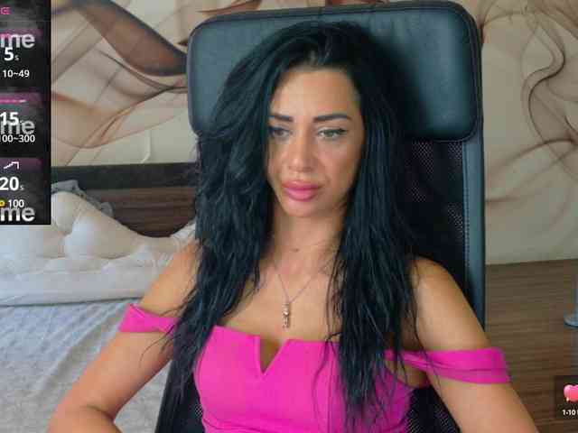 NaomiScarlett webcam