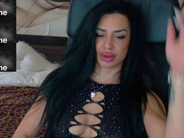 NaomiScarlett webcam