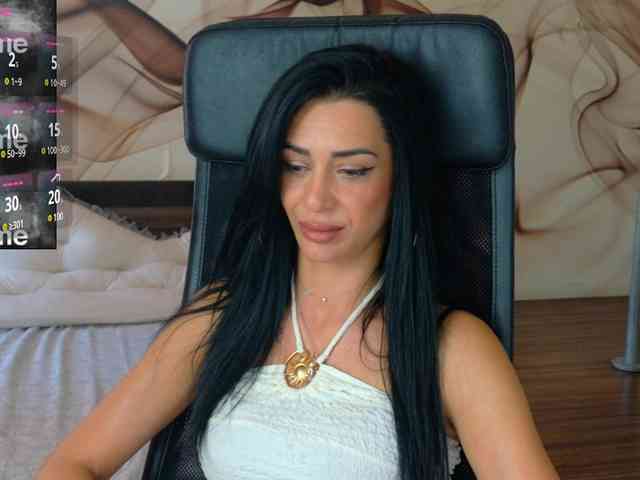 NaomiScarlett webcam