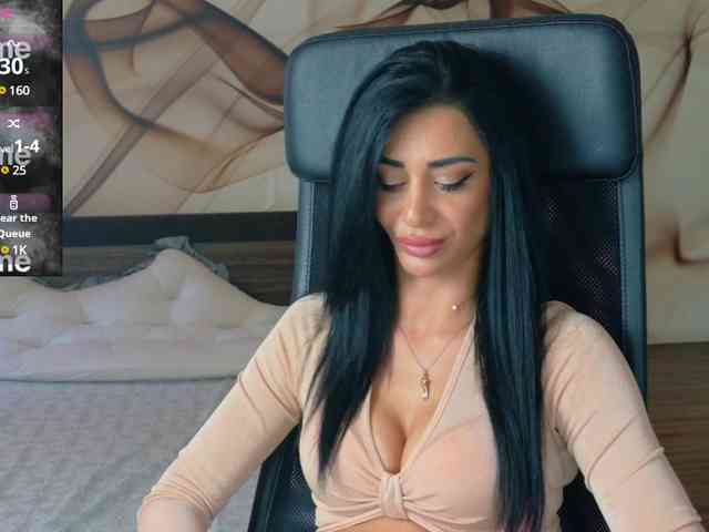 NaomiScarlett webcam