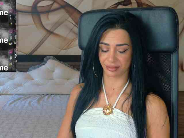 NaomiScarlett webcam