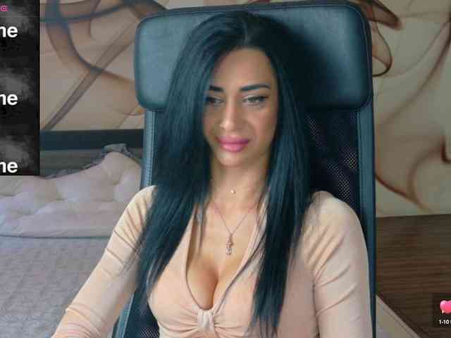 NaomiScarlett webcam