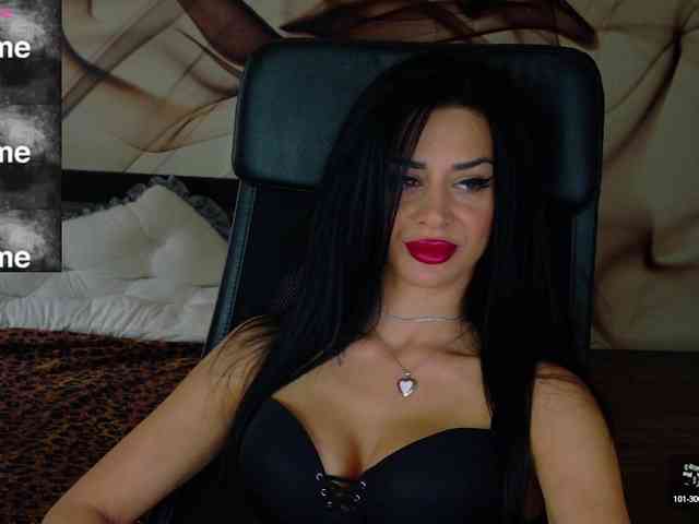 NaomiScarlett webcam