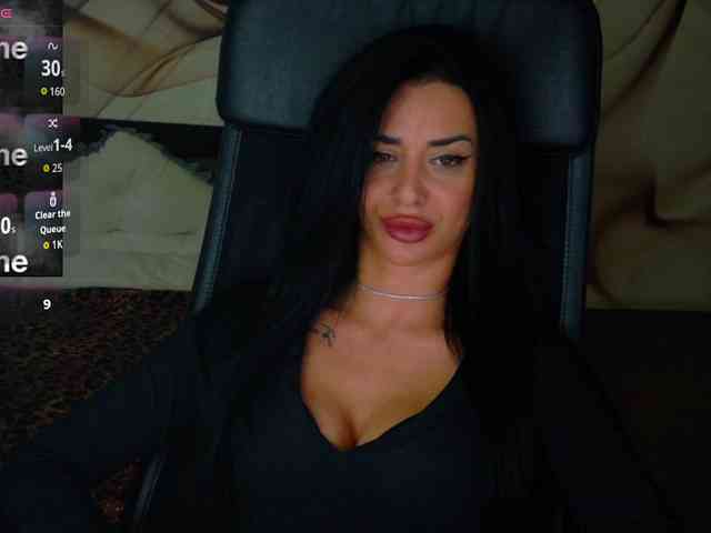 NaomiScarlett webcam