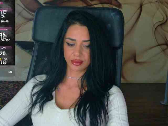 NaomiScarlett webcam