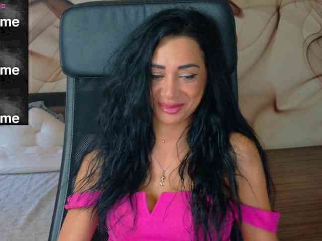 NaomiScarlett webcam