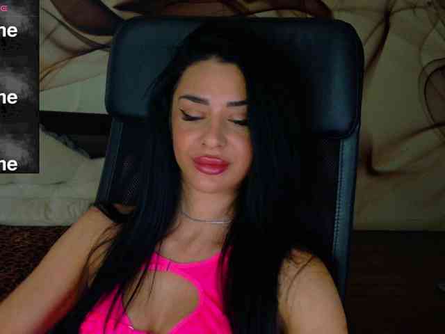 NaomiScarlett webcam