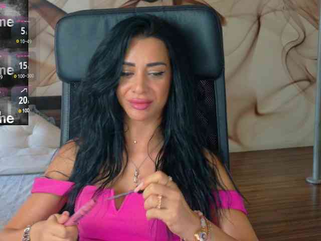 NaomiScarlett webcam