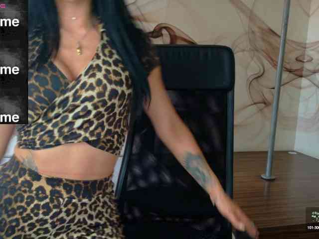 NaomiScarlett webcam