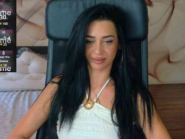 NaomiScarlett webcam
