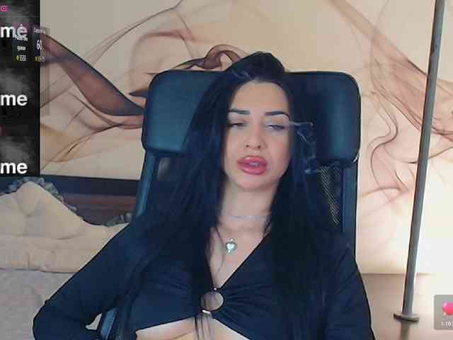 NaomiScarlett webcam