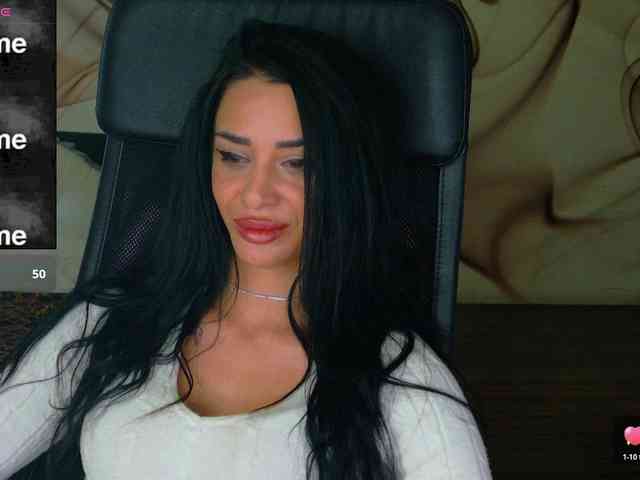 NaomiScarlett webcam