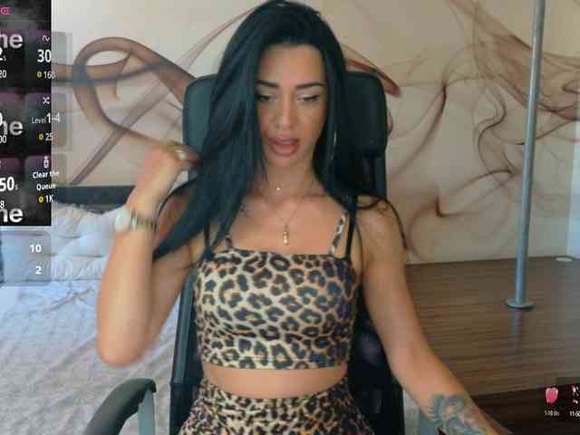 NaomiScarlett webcam