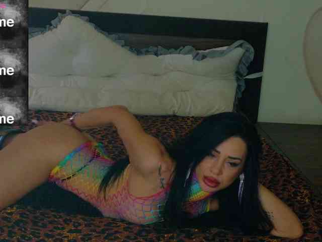 NaomiScarlett webcam