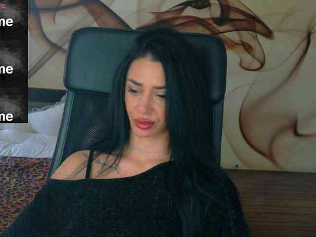 NaomiScarlett webcam