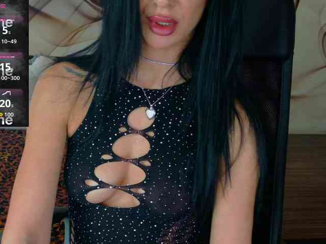 NaomiScarlett webcam