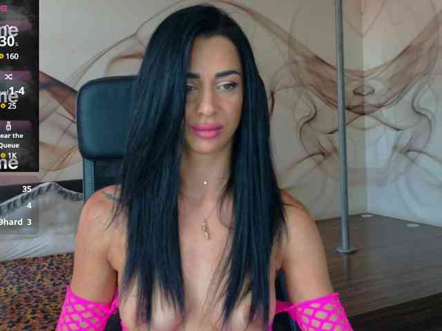 NaomiScarlett webcam
