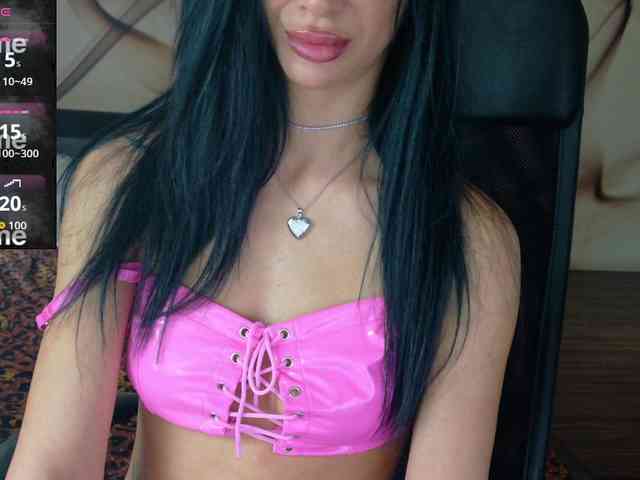 NaomiScarlett webcam
