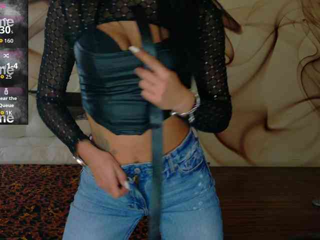 NaomiScarlett webcam