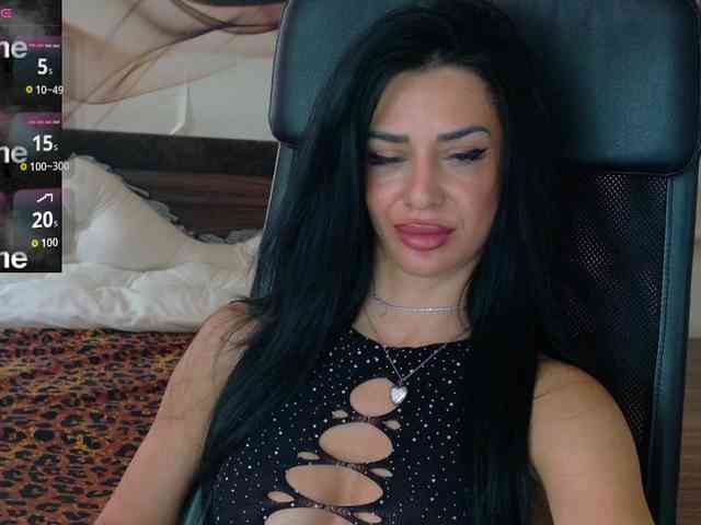 NaomiScarlett webcam