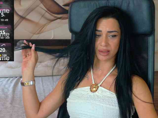 NaomiScarlett webcam