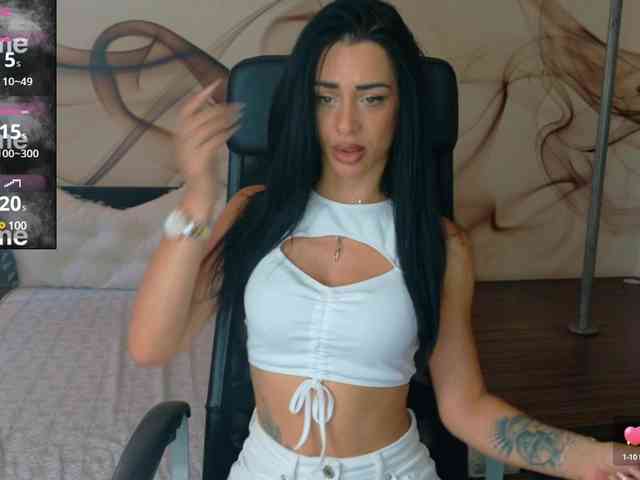 NaomiScarlett webcam