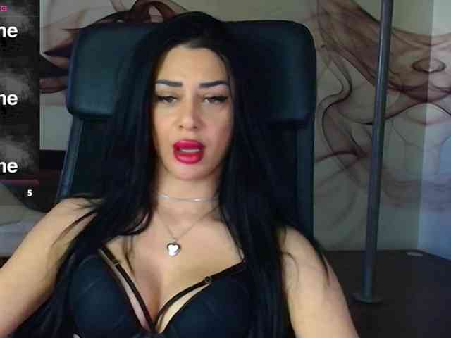 NaomiScarlett webcam