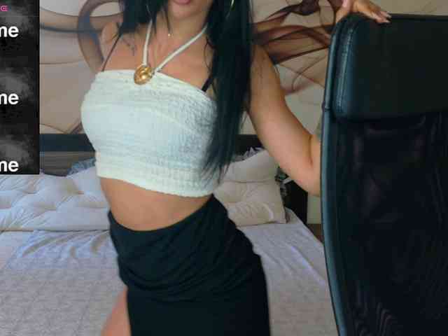 NaomiScarlett webcam