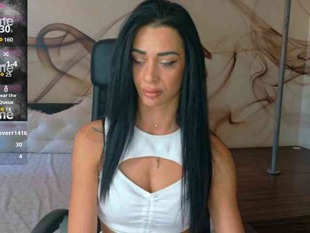 NaomiScarlett webcam