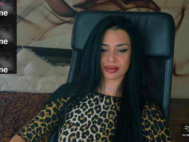 NaomiScarlett webcam