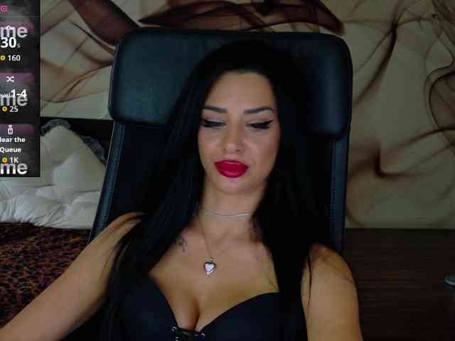 NaomiScarlett webcam