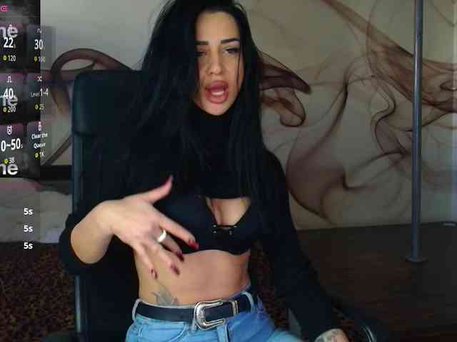 NaomiScarlett webcam