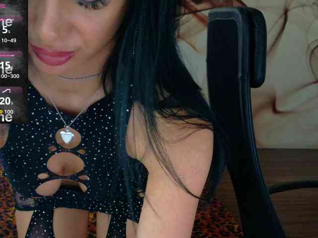 NaomiScarlett webcam