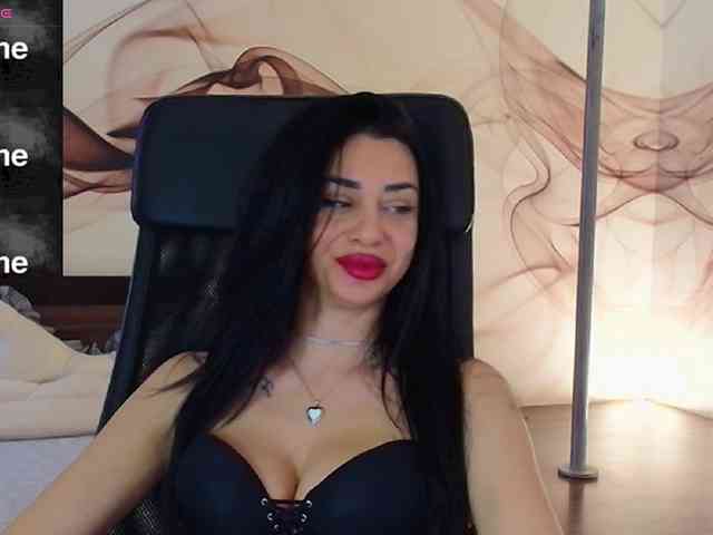 NaomiScarlett webcam