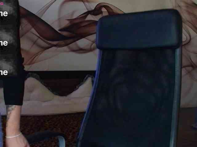 NaomiScarlett webcam