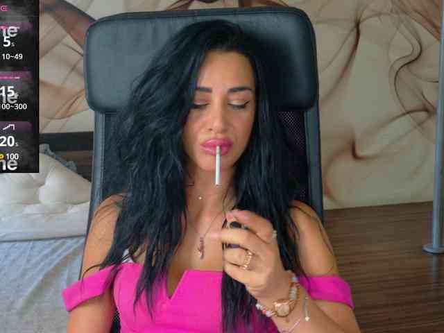 NaomiScarlett webcam
