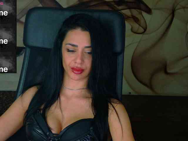 NaomiScarlett webcam