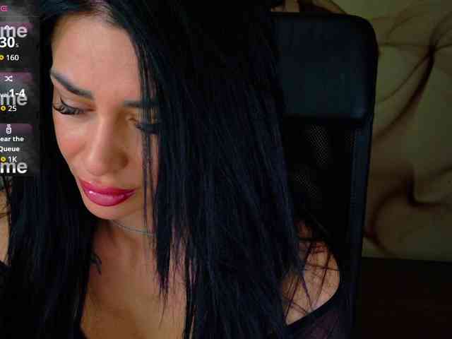 NaomiScarlett webcam