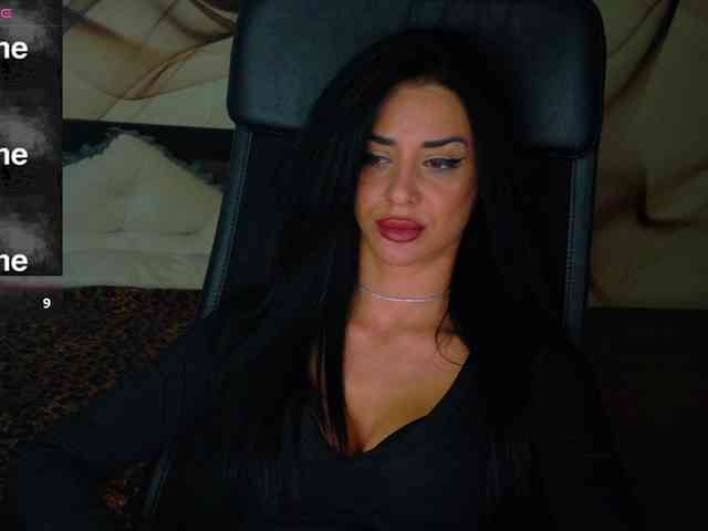 NaomiScarlett webcam