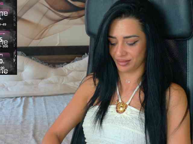NaomiScarlett webcam