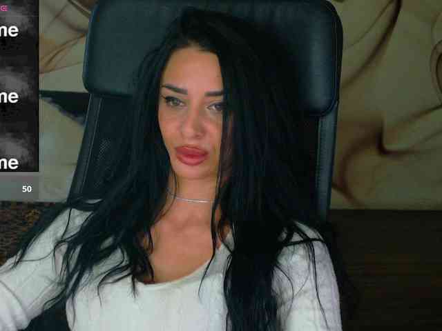 NaomiScarlett webcam