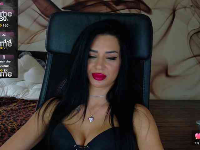 NaomiScarlett webcam