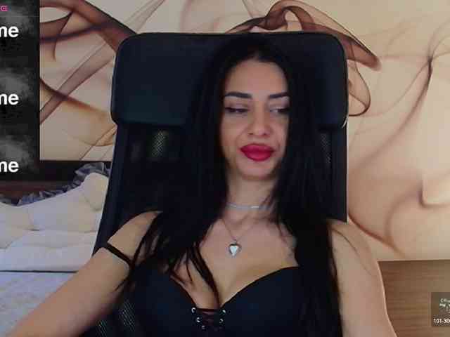 NaomiScarlett webcam
