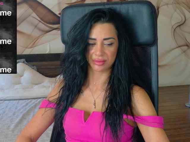 NaomiScarlett webcam