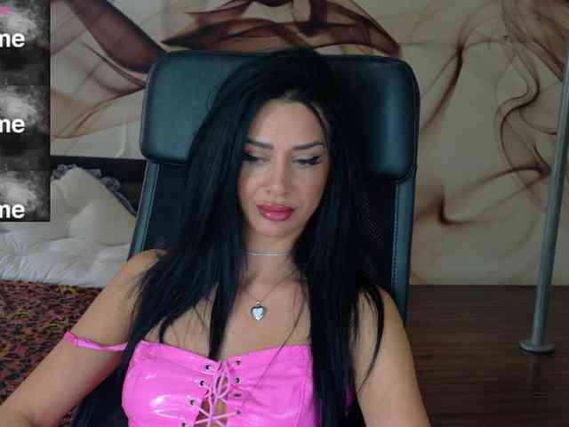 NaomiScarlett webcam